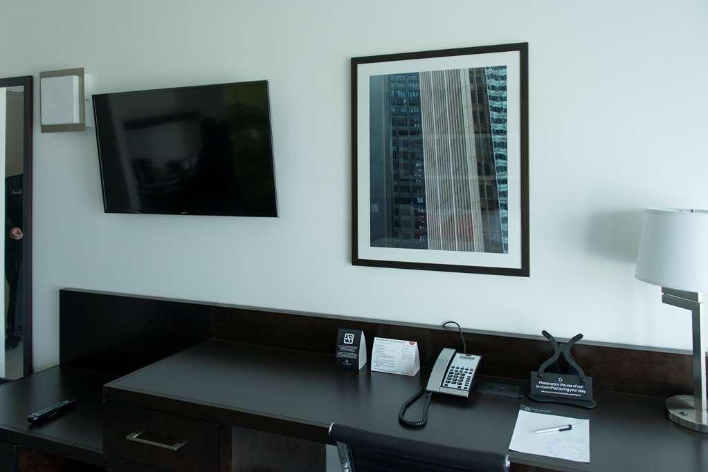 The Grand Winnipeg Airport Hotel By Lakeview Room photo