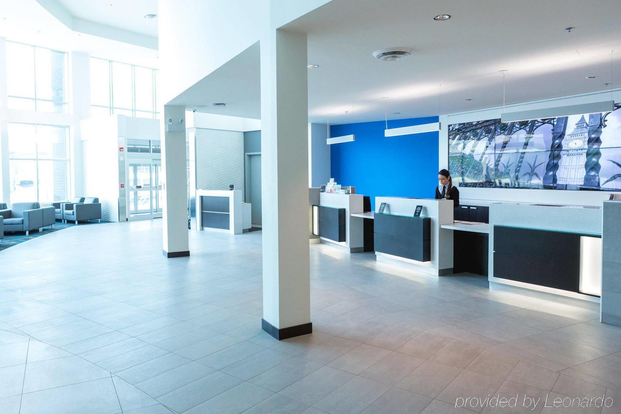 The Grand Winnipeg Airport Hotel By Lakeview Exterior photo